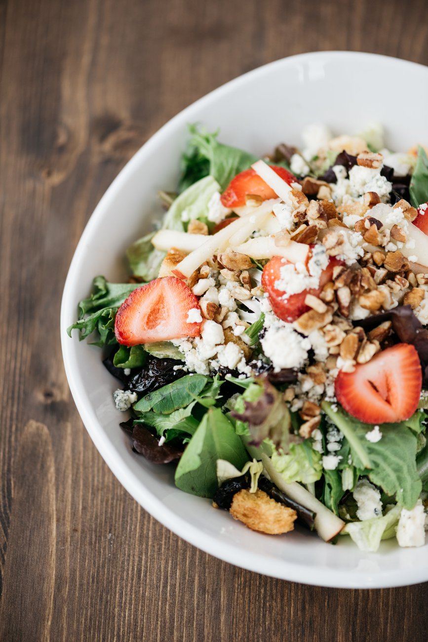 Freighters Eatery & Taproom in Port Huron, MI