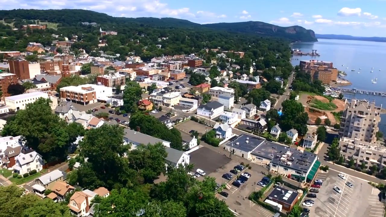 Nancy Blaker Weber Associate Broker Howard Hanna | Rand Realty in Nyack, NY