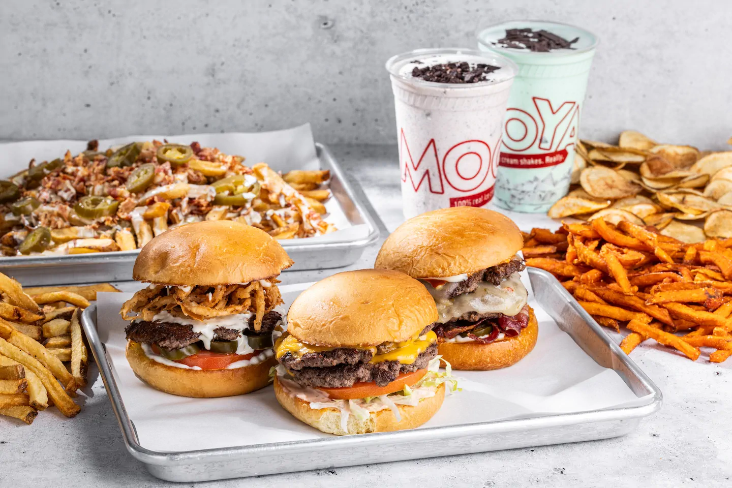 MOOYAH Burgers, Fries & Shakes in Middleburg Heights, OH (4)