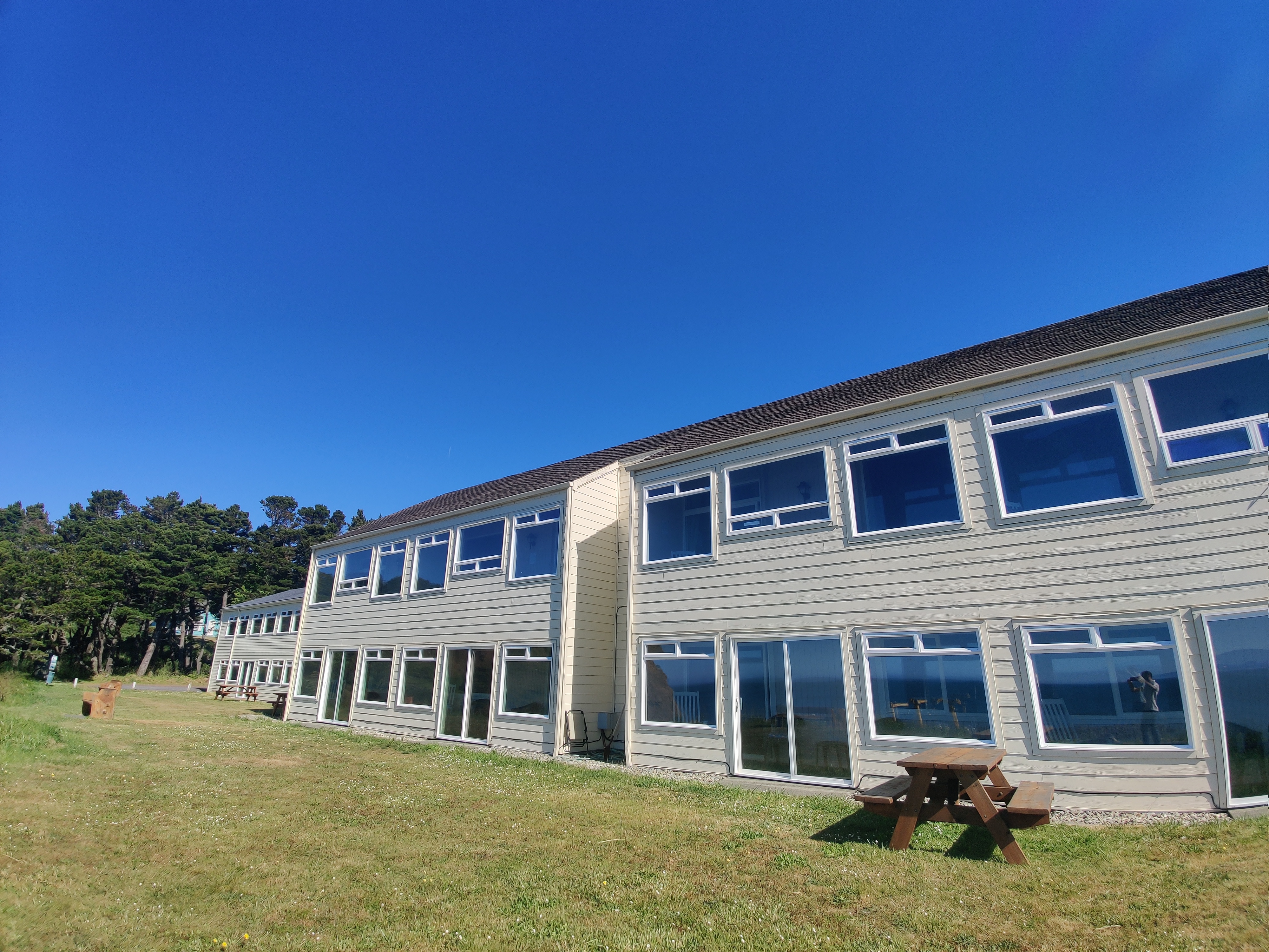 Castaway By the Sea in Port Orford, OR (4)