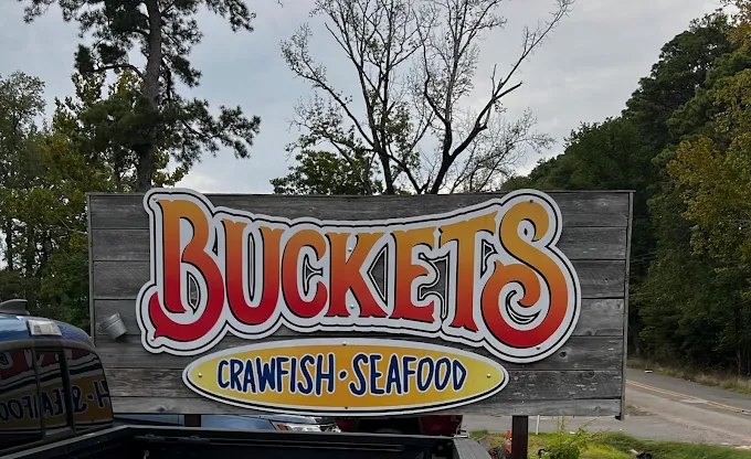 Buckets Crawfish and Seafood in Pineville, LA (3)