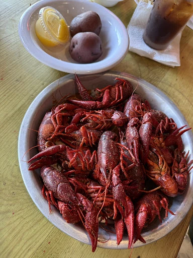 Buckets Crawfish and Seafood in Pineville, LA (4)