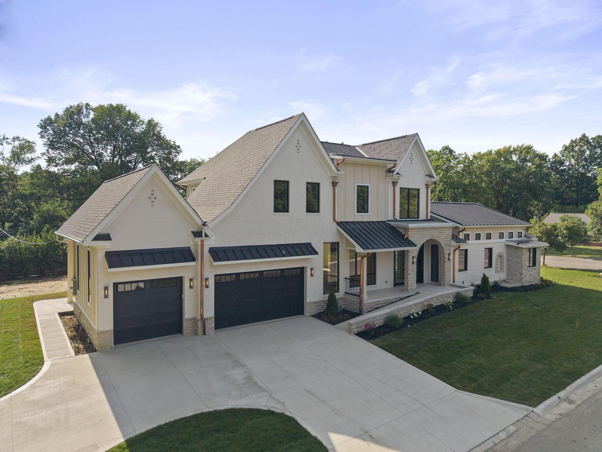 Douglas and Associates Realty LTD: Stephan Douglas in Columbus, OH (3)