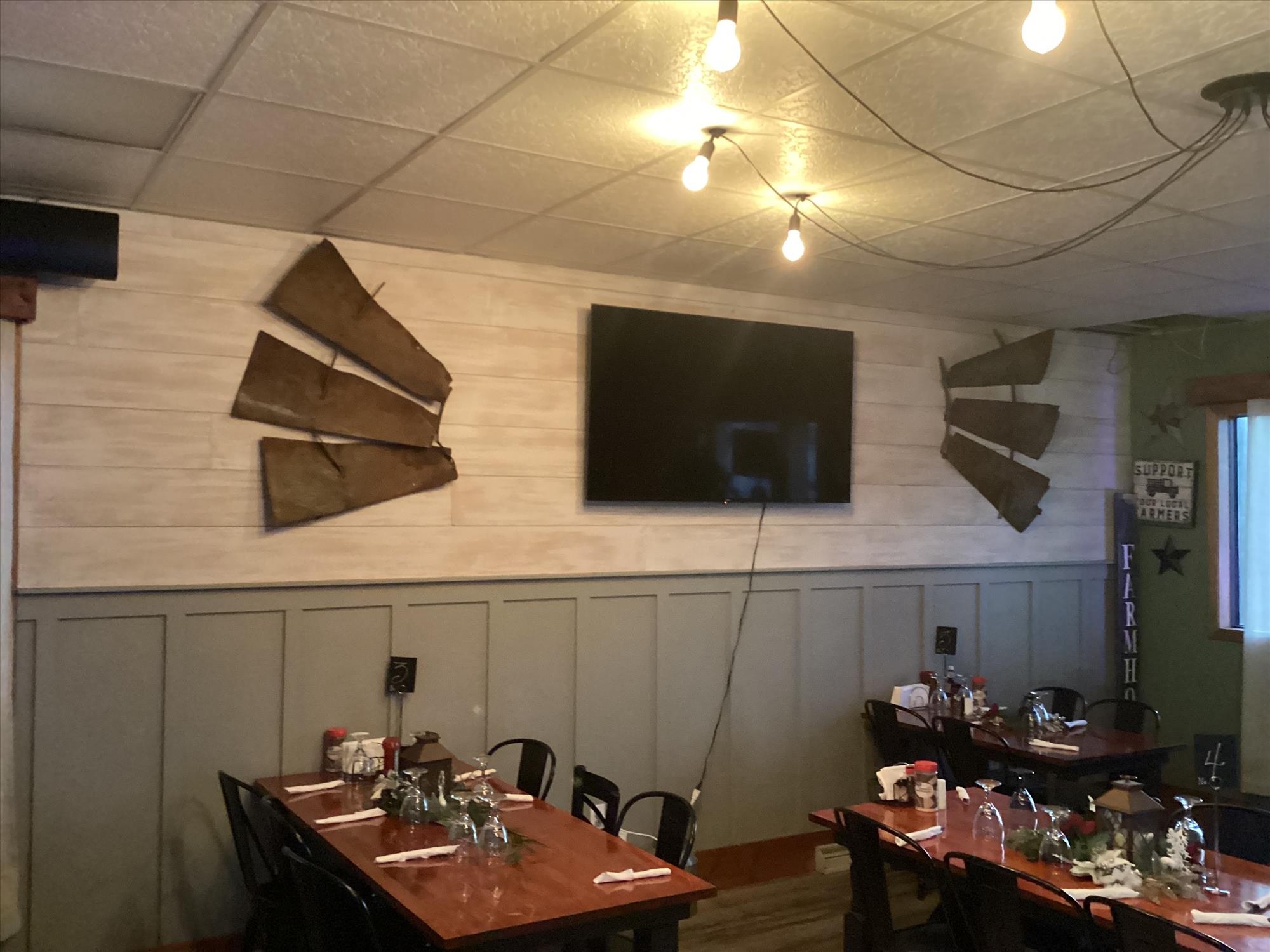 Thee Farmer's Daughter in Blue River, WI (5)