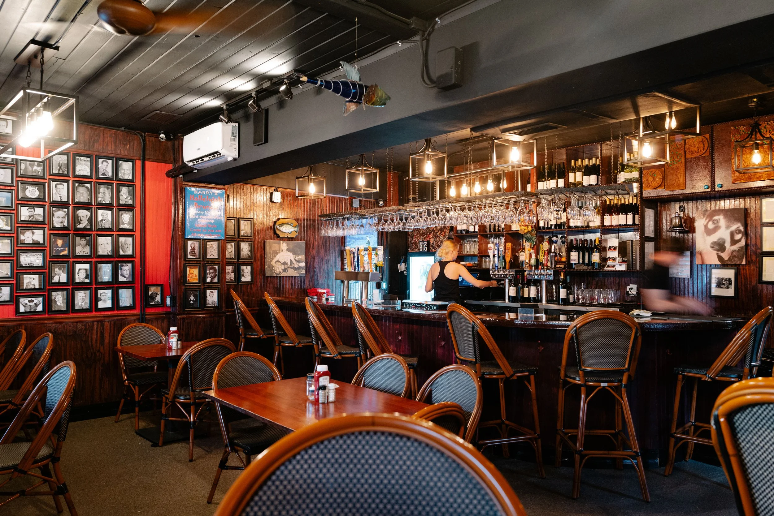 Harry's Grill in Anna Maria, FL (6)