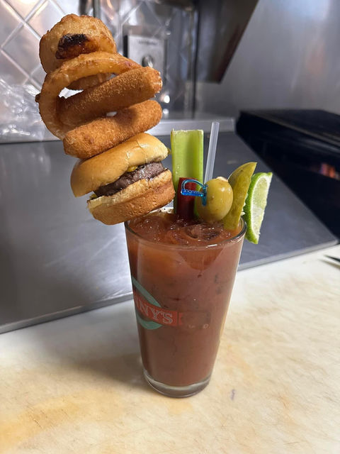 Trackside Bar and Grill in Peosta, IA (6)