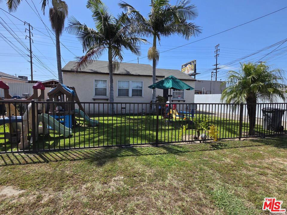 Deborah and Gulshen (DnG Is The Key) in El Segundo, CA (4)