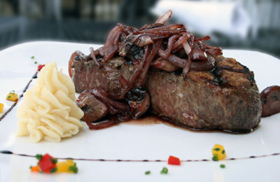Strip Steakhouse in Avon, OH (4)