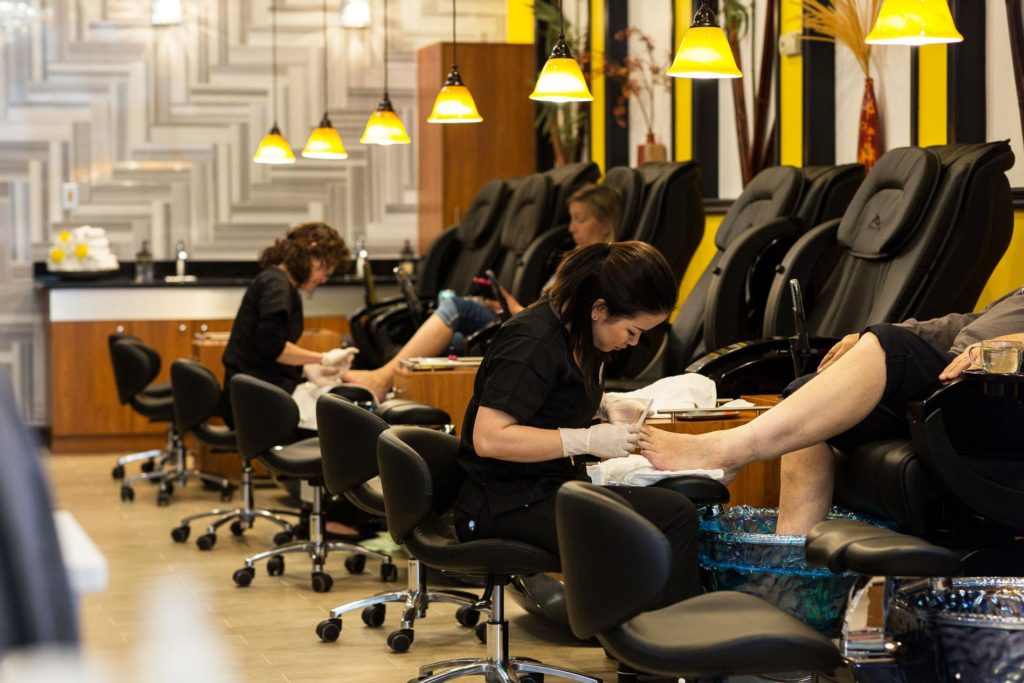 Organic Nail Bar in Fairfax, VA