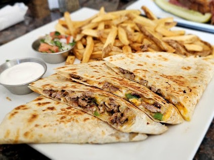 Two Partners Café Family Restaurant Plano in Plano, IL (3)