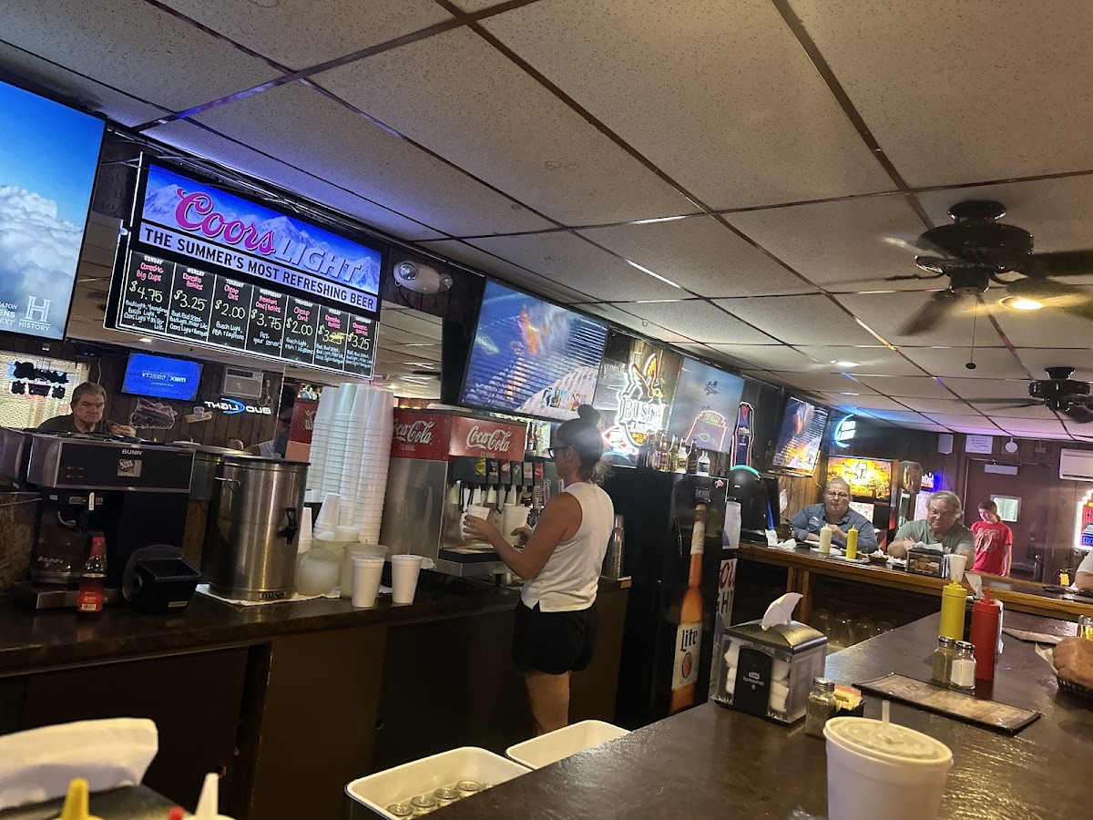 Cook's American Grill in Topeka, KS
