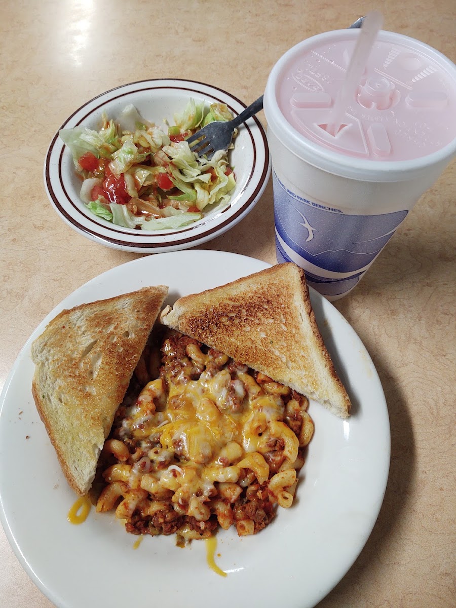 Cook's American Grill in Topeka, KS (3)
