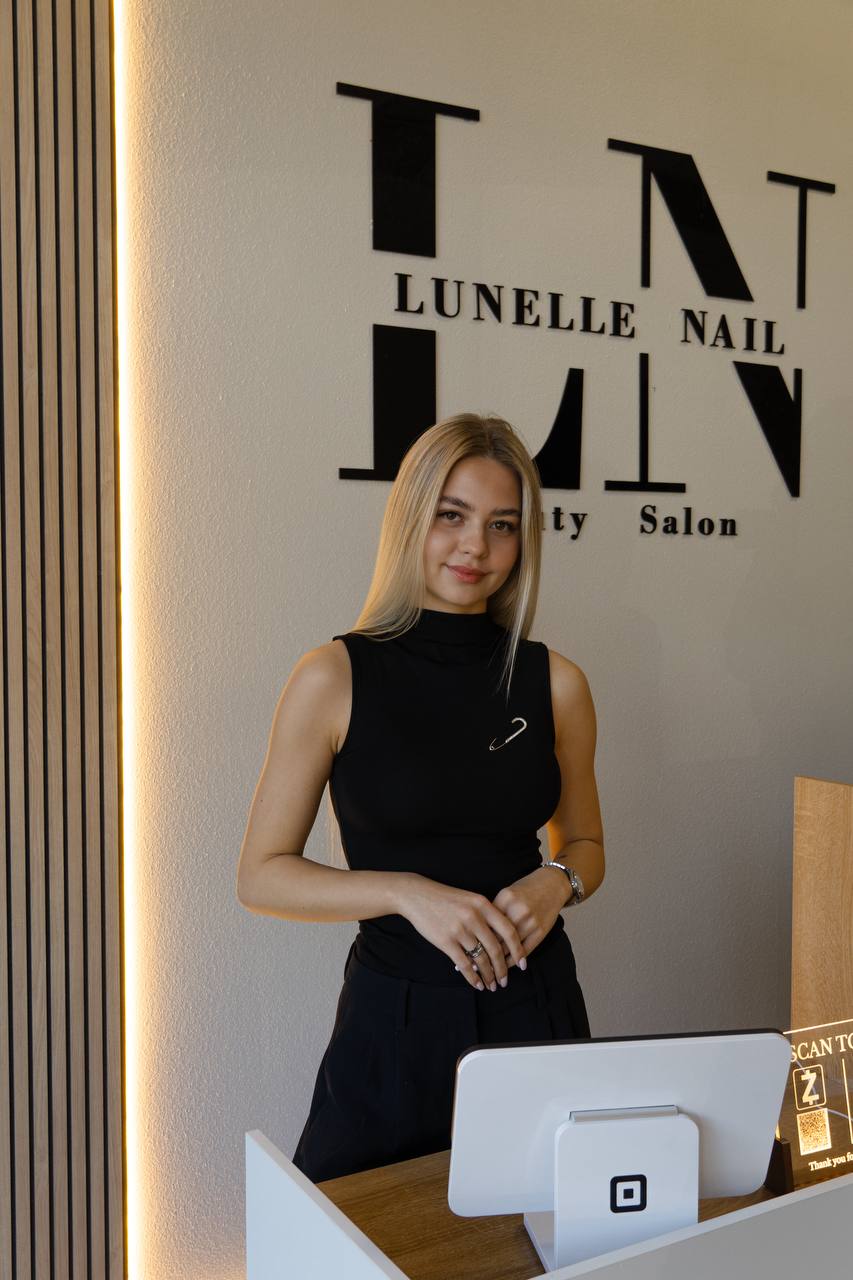 Lunelle Nail Salon in Mission Viejo, CA