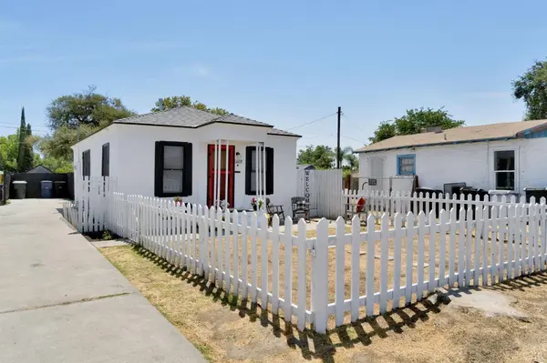 Real Broker LLC, -The United Group Summer Miller in Hanford, CA (6)
