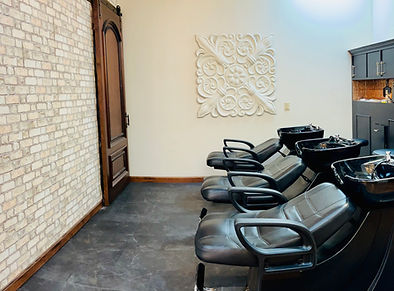 Amata Salon in Rogers, MN (2)