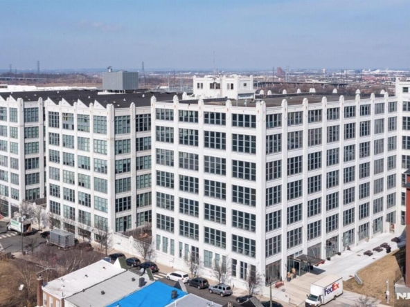 C Land Realty (Palisades Park) in Palisades Park, NJ (5)