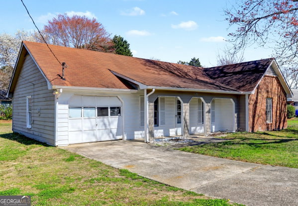 Domingo Team Realty in Douglasville, GA (4)