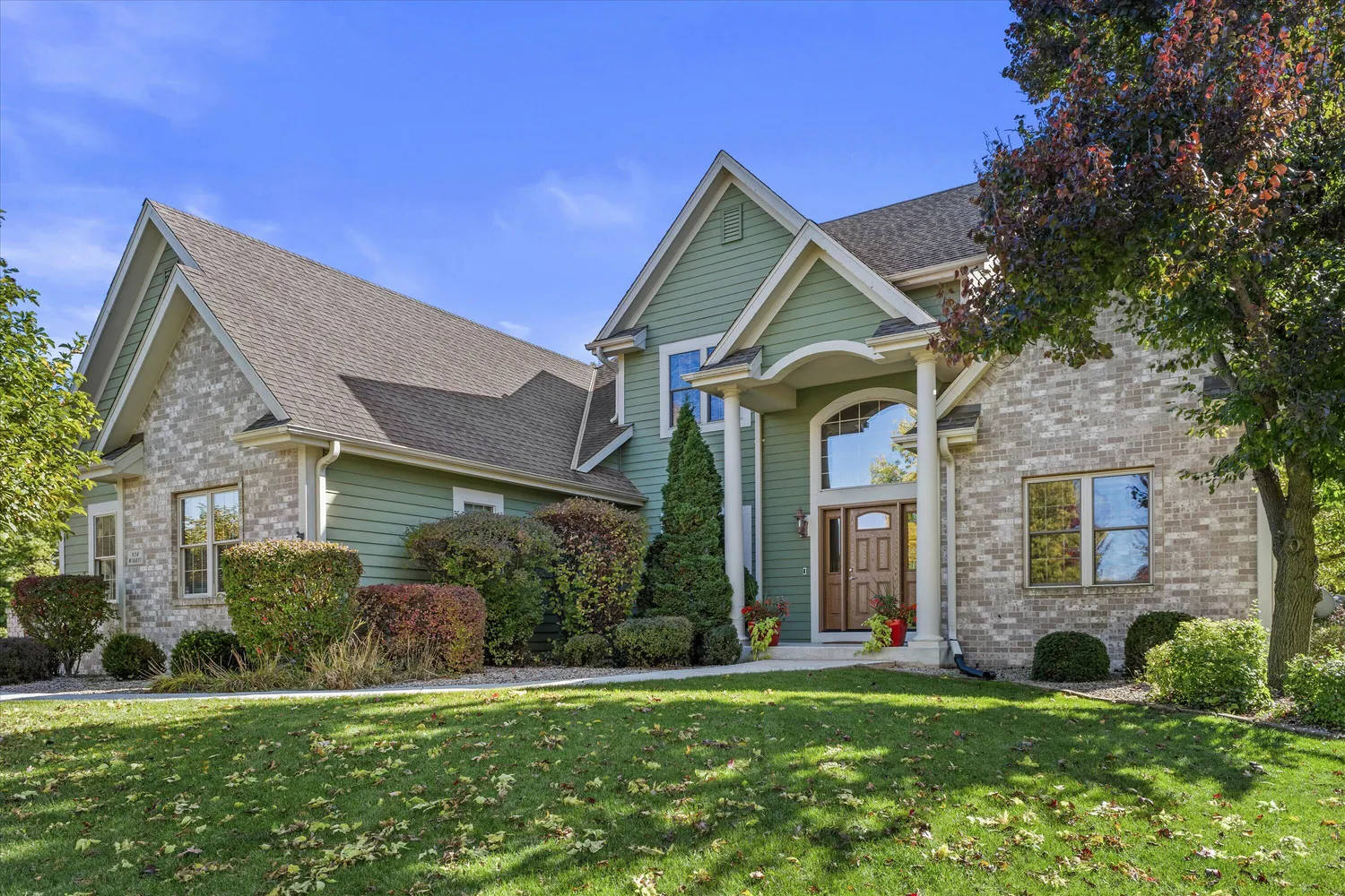 Rebecca Turley - Real Estate Agent COMPASS in Wauwatosa, WI (2)