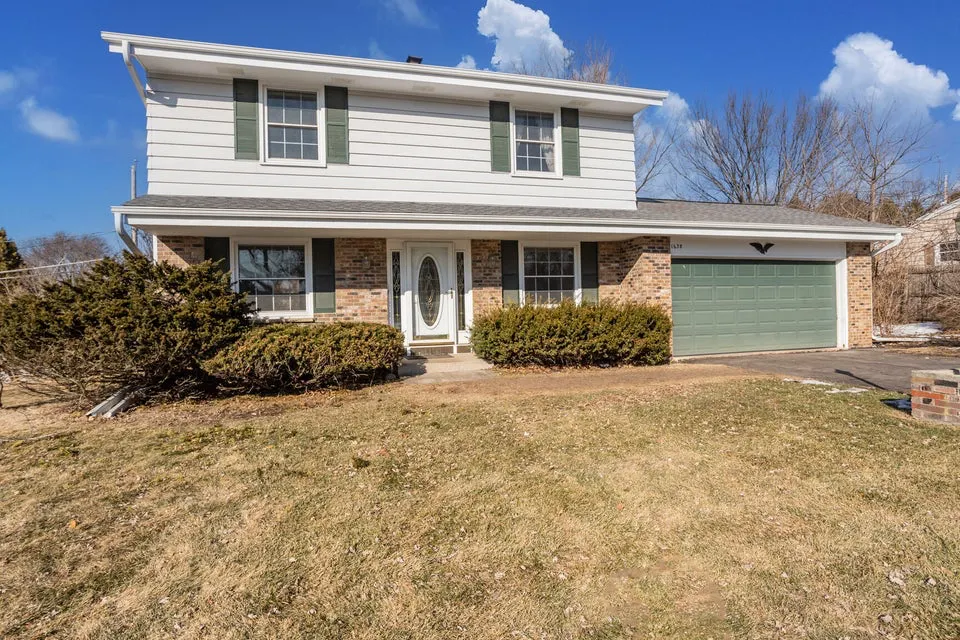 Rebecca Turley - Real Estate Agent COMPASS in Wauwatosa, WI (4)