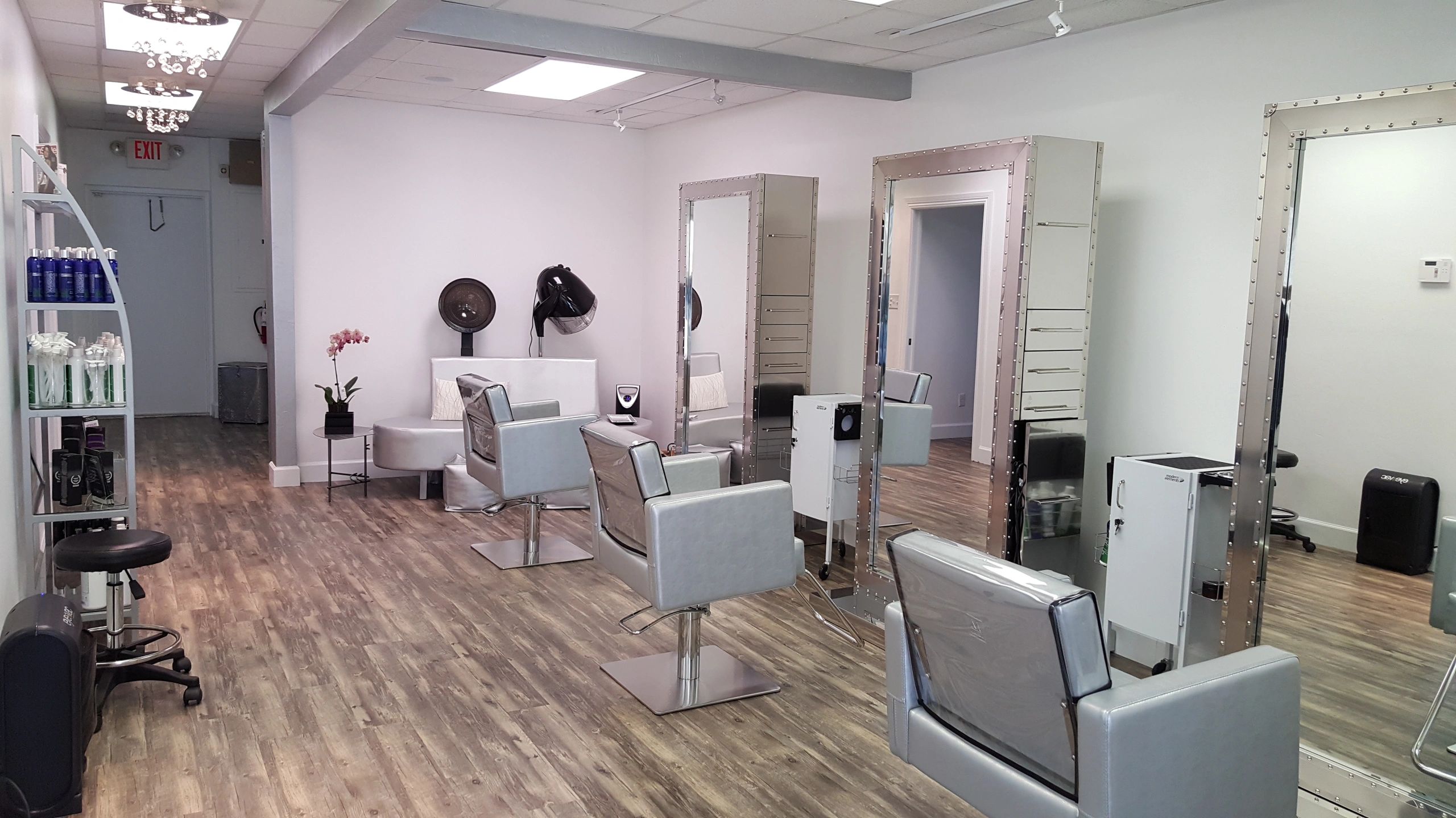 Raw Hair Organic Salon in Naples, FL (2)