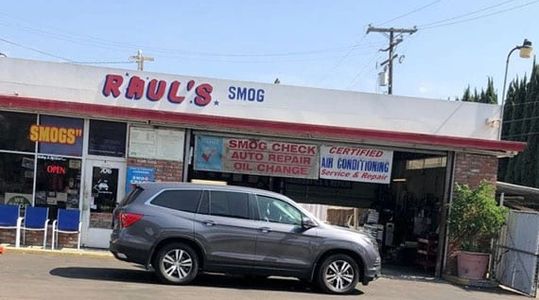 Raul's Smog & Auto Repair in Santa Paula, CA (2)