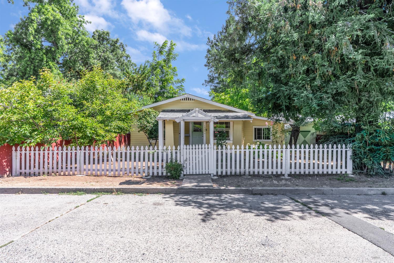 Nadine Reyes, Broker/Owner of Aspira Realty in Windsor, CA (2)