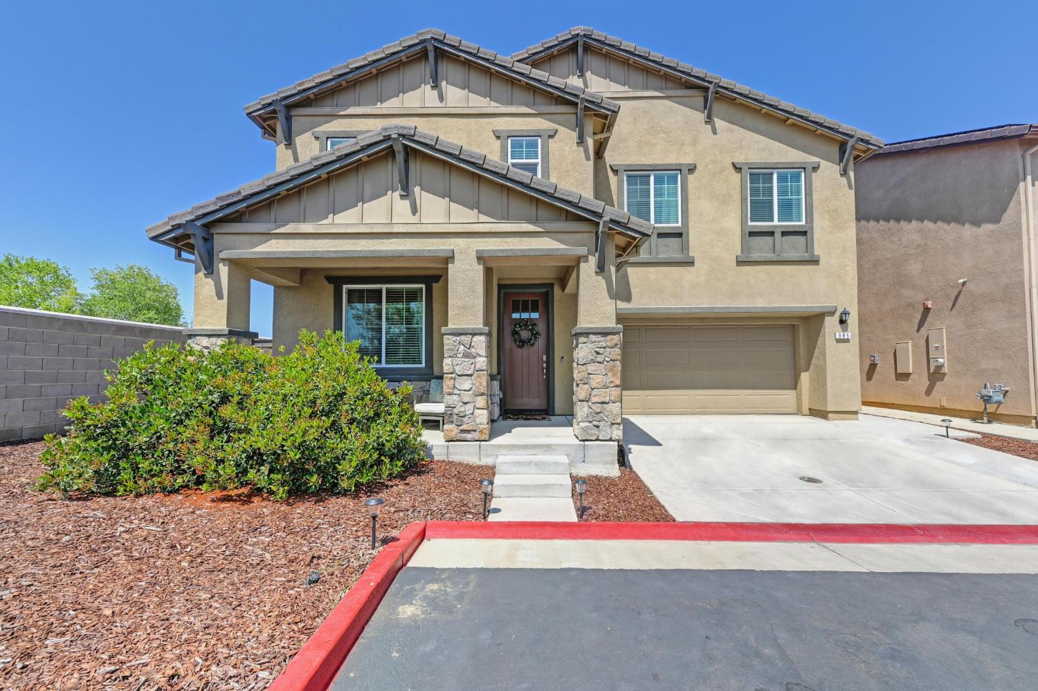 Nadine Reyes, Broker/Owner of Aspira Realty in Windsor, CA (3)