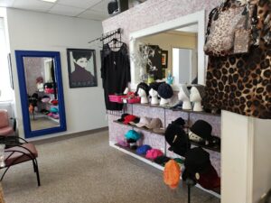 Sharon's Wig Salon in Brookfield, WI (4)