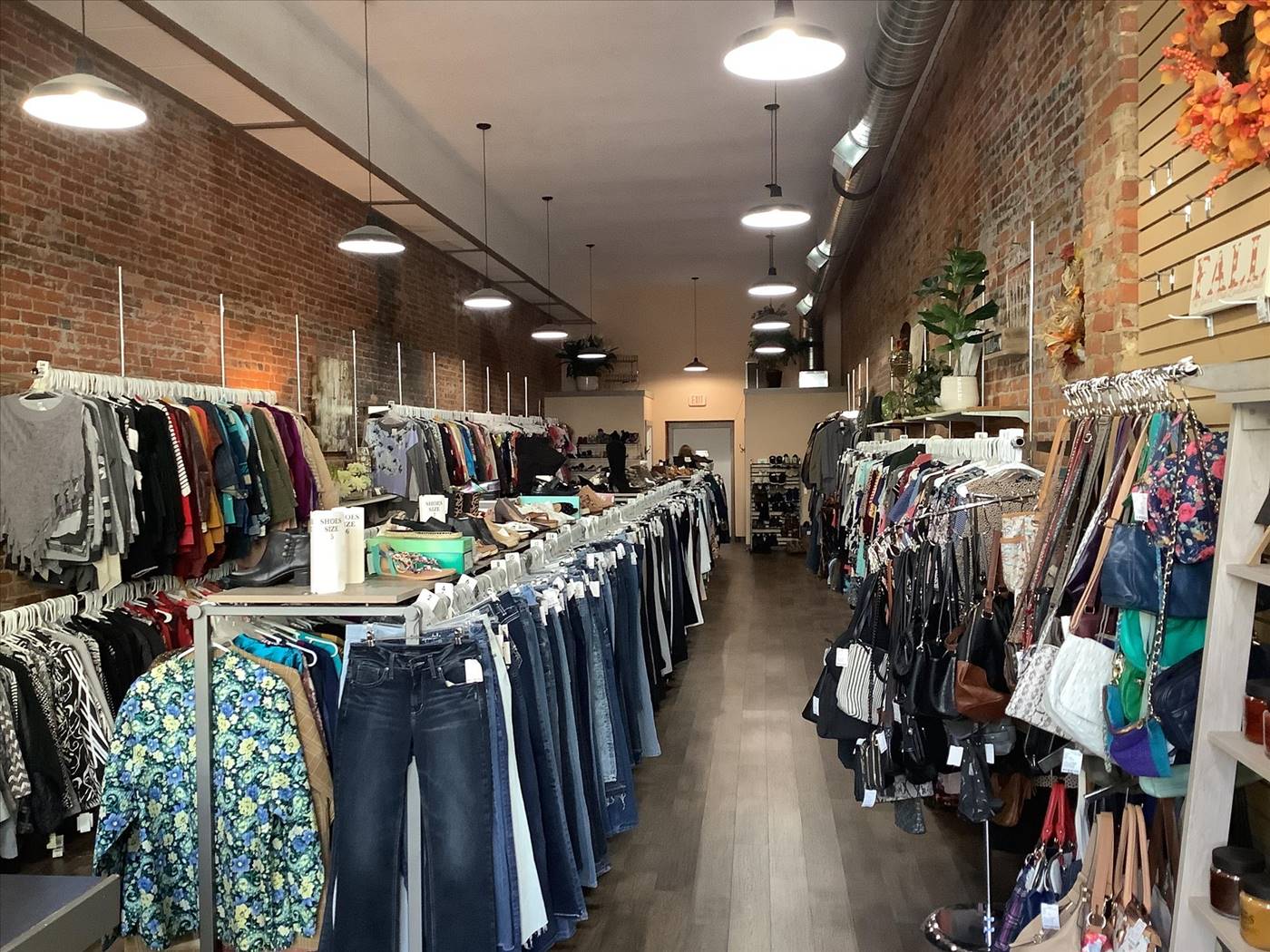 Fraction Apparel & Home in Bluffton, IN (3)