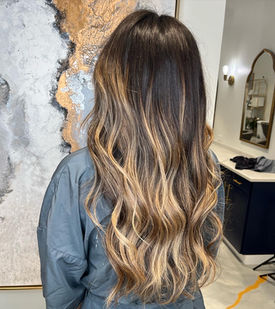 DMR Salon & Extension Bar in Oxford, MS (4)