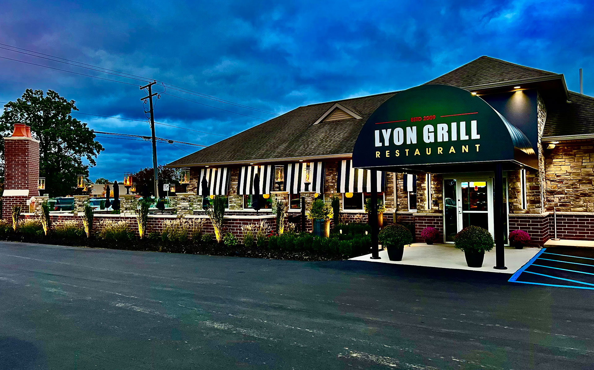 Lyon Grill in South Lyon, MI (2)