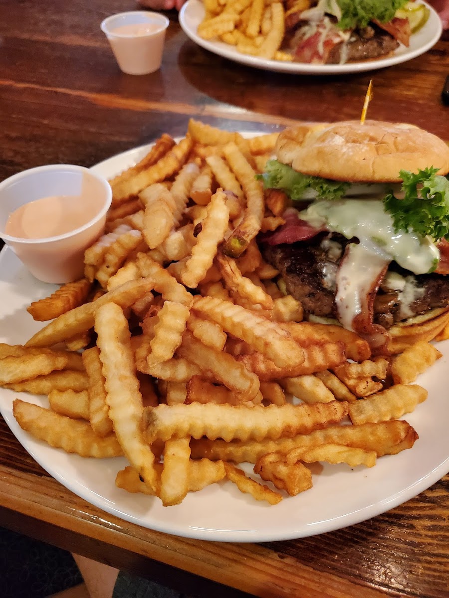 Hale's Tavern in Hermiston, OR (5)
