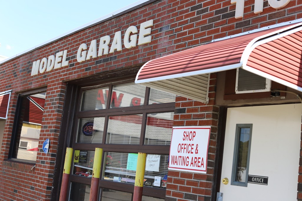 Model Garage Inc in Waterbury, CT