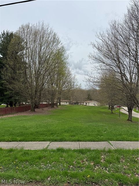 HomeSmart Real Estate Momentum in Chardon, OH (5)