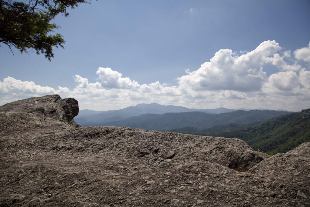 Carolina Mountain Properties & Rentals in West Jefferson, NC (3)