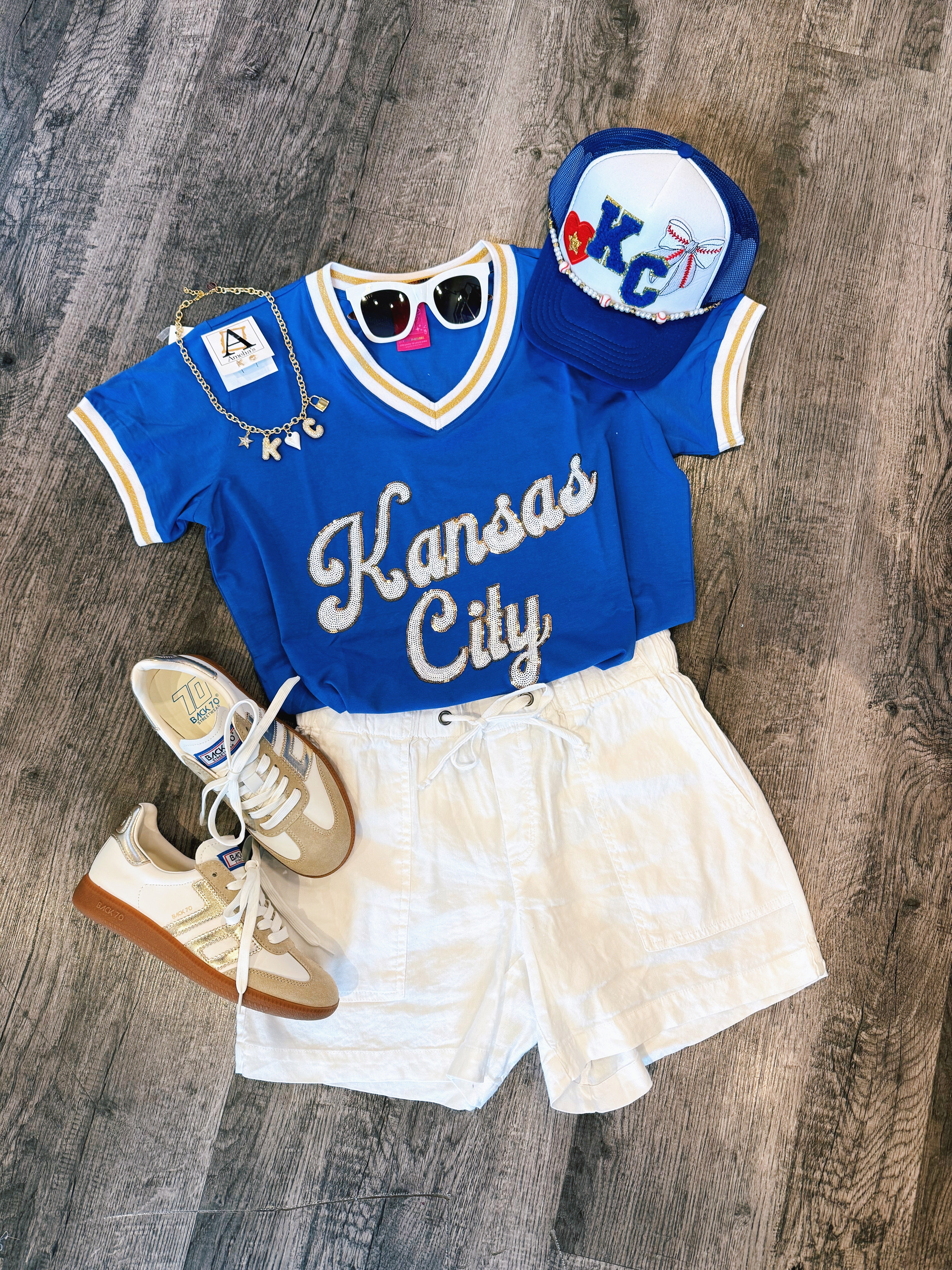 Amelia's Boutique in Overland Park, KS (2)