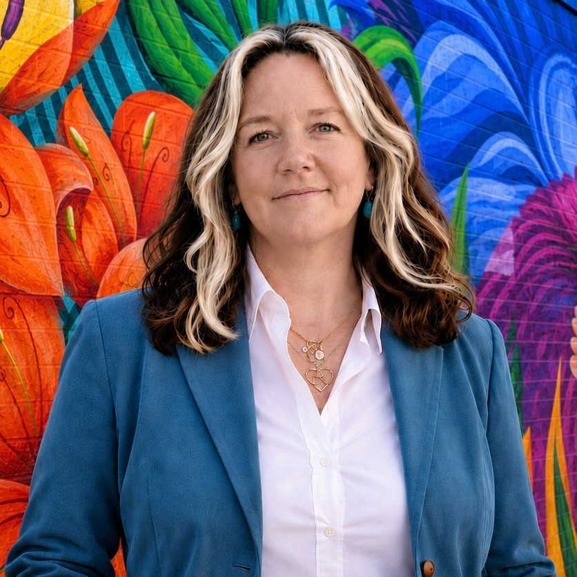 April Aberle | REALTOR® | RE/MAX Crossroads Realty | Homes for Heroes Affiliate in Texas City, TX