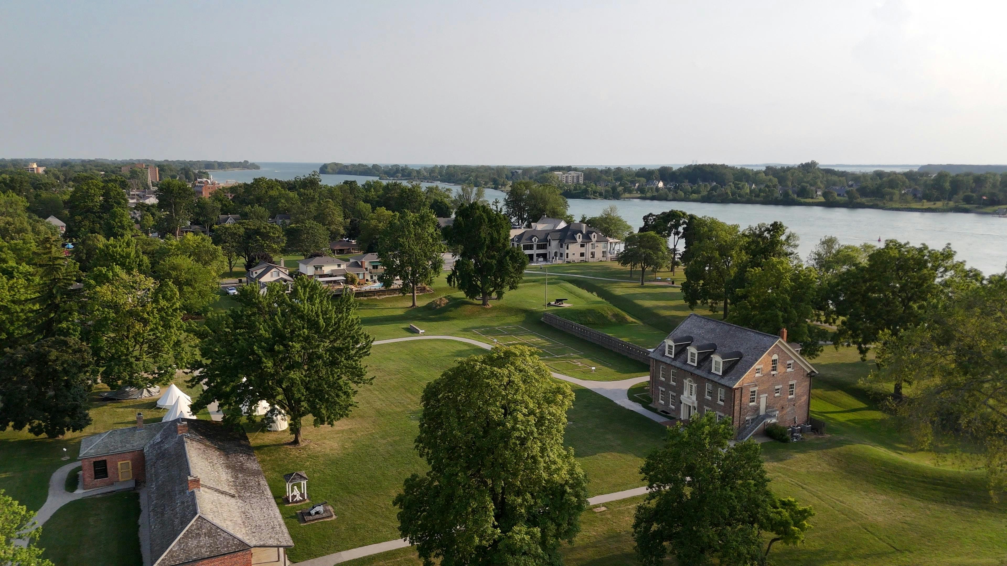 Lannon Stone Realty, LLC, Homes With Janet D in New Berlin, WI (3)