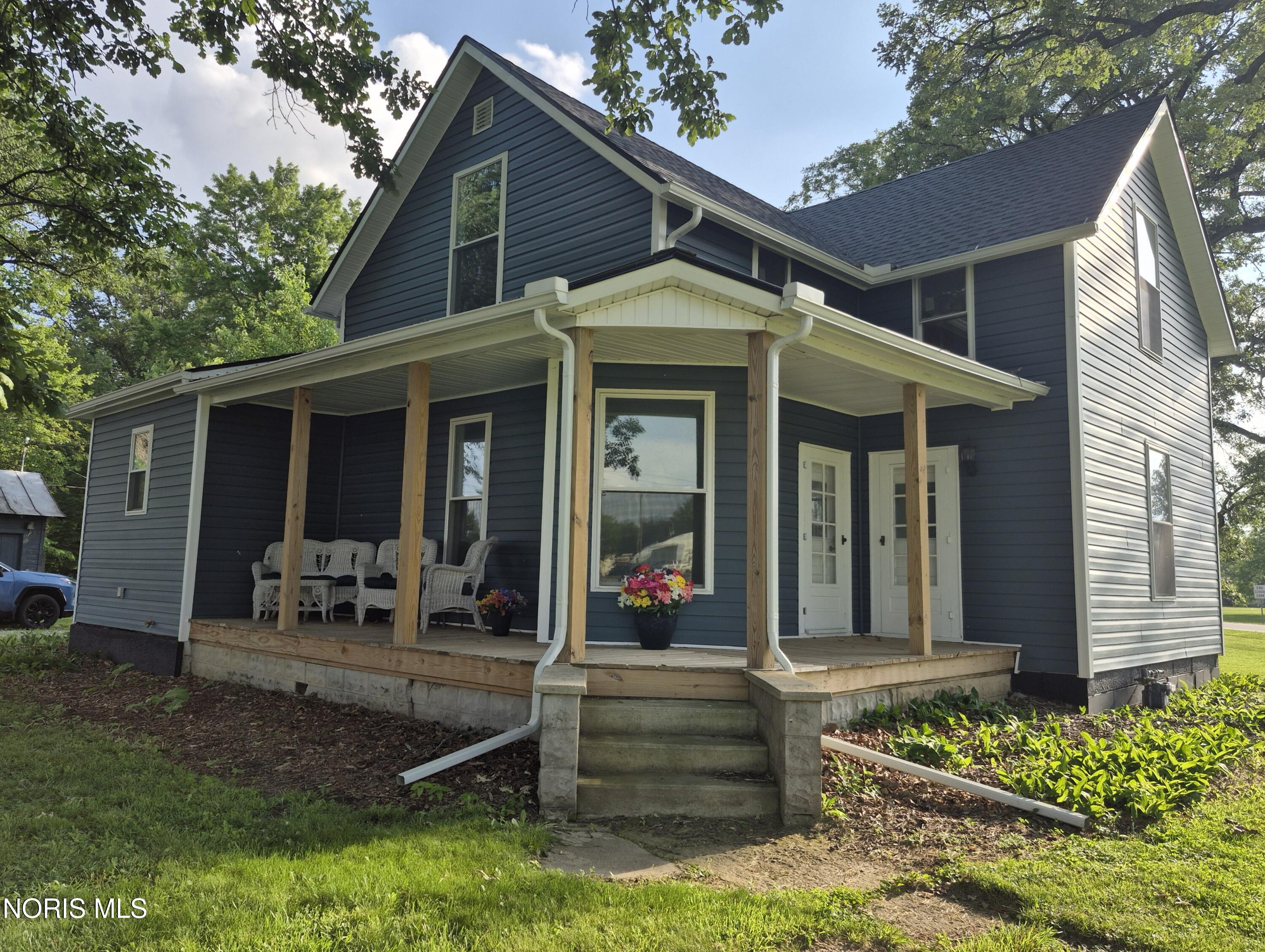 Jane Lumbrezer, Oak Valley. Ltd. in Swanton, OH