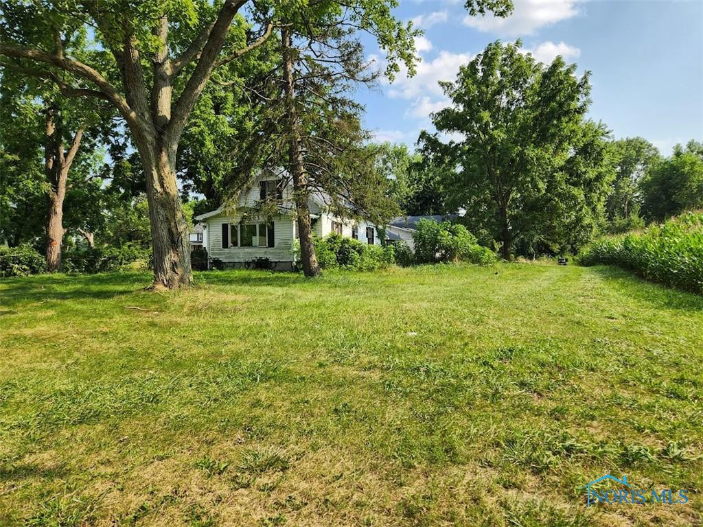 Jane Lumbrezer, Oak Valley. Ltd. in Swanton, OH (2)