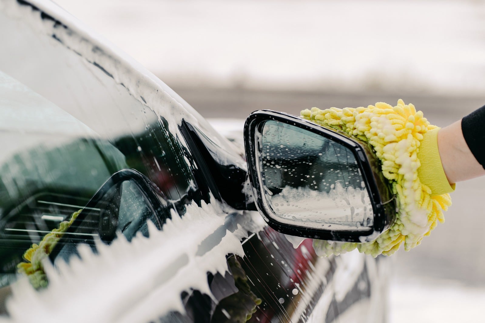Royal Jet Hand Car Wash & Detail Center in Hempstead, NY (4)