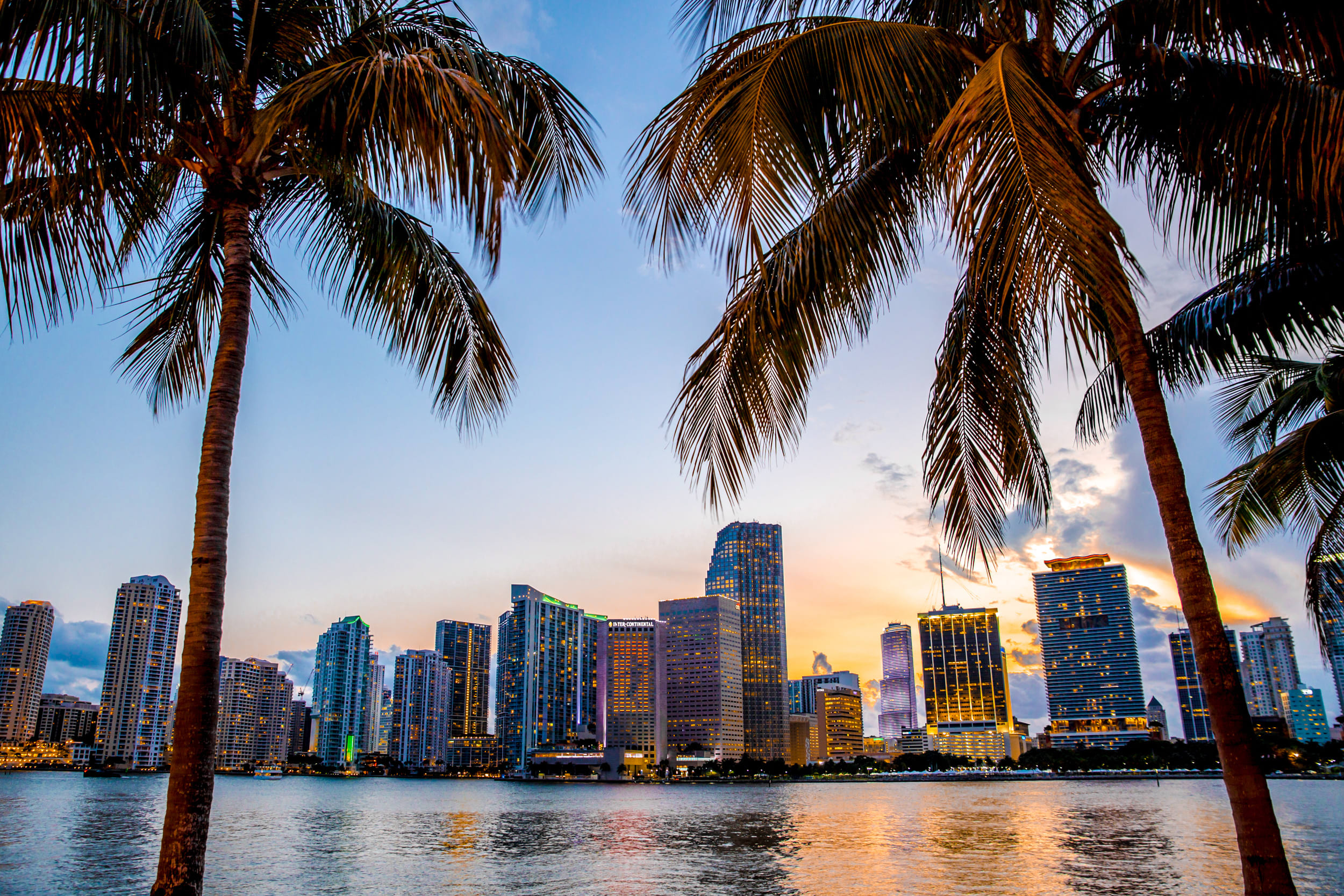 24/7 Real Estate - Chicagoland in Woodridge, IL