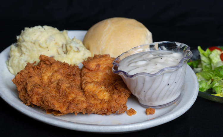 Mack's Fish House in Heber Springs, AR (3)