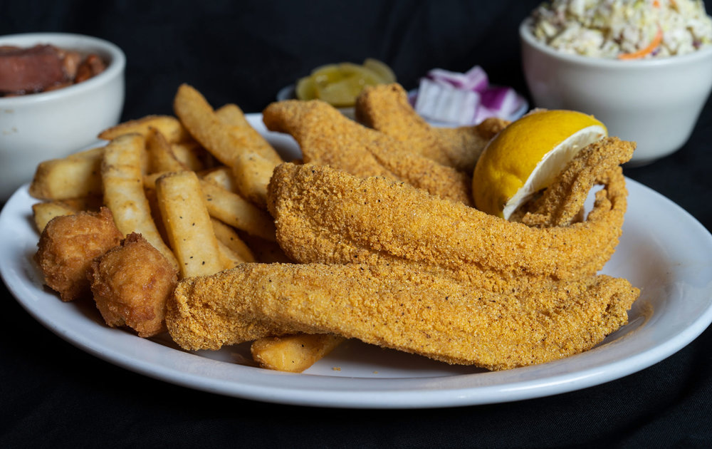 Mack's Fish House in Heber Springs, AR (5)