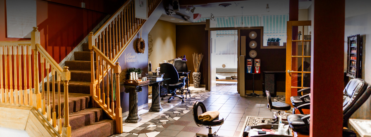 Cosmotique Salon & Spa in Richmond, IN (2)