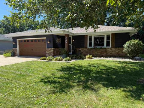 Realty Executives Premier in Janesville, WI (5)