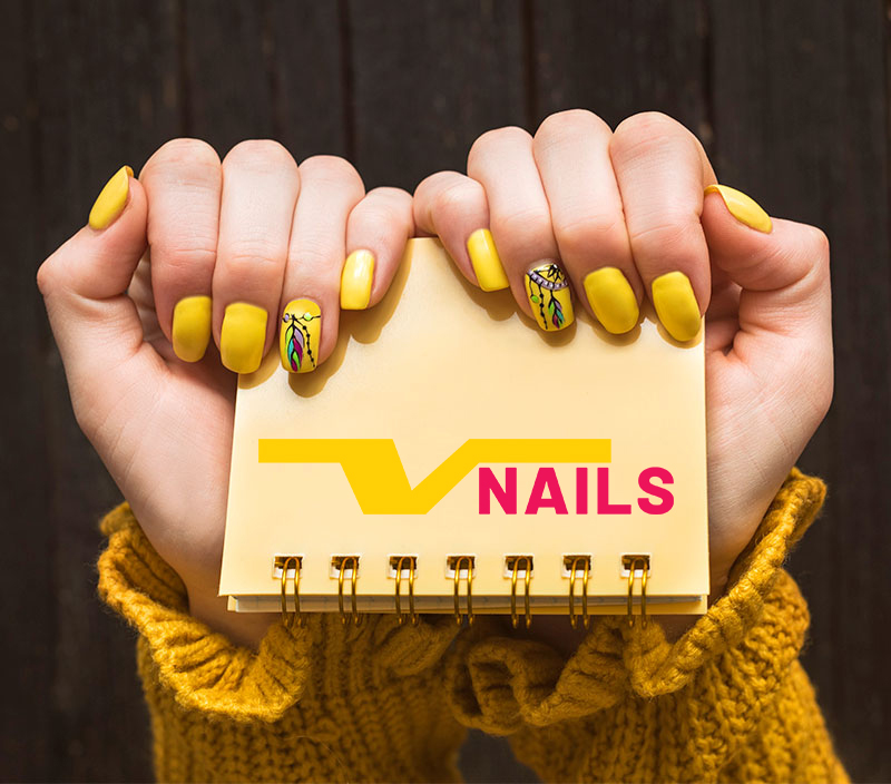V Nails in La Quinta, CA