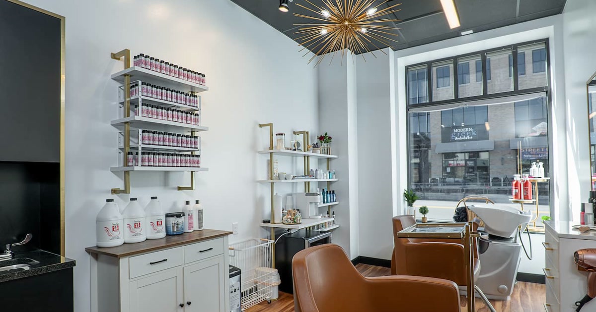 Cosmo Salon Studios in Taylor, MI (5)