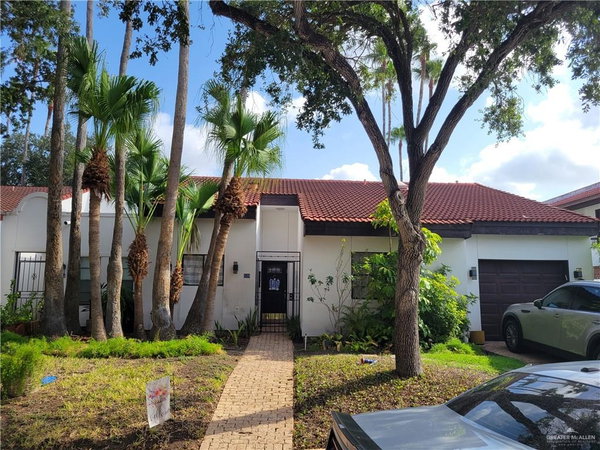 Real Estate Services - Edna Taylor Broker in Edinburg, TX (2)