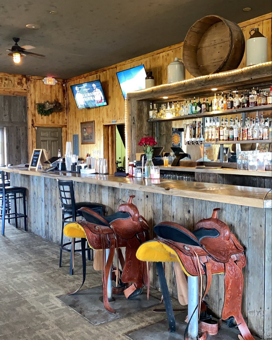 The Outlaw Saloon & Restaurant in Hatch, UT (5)